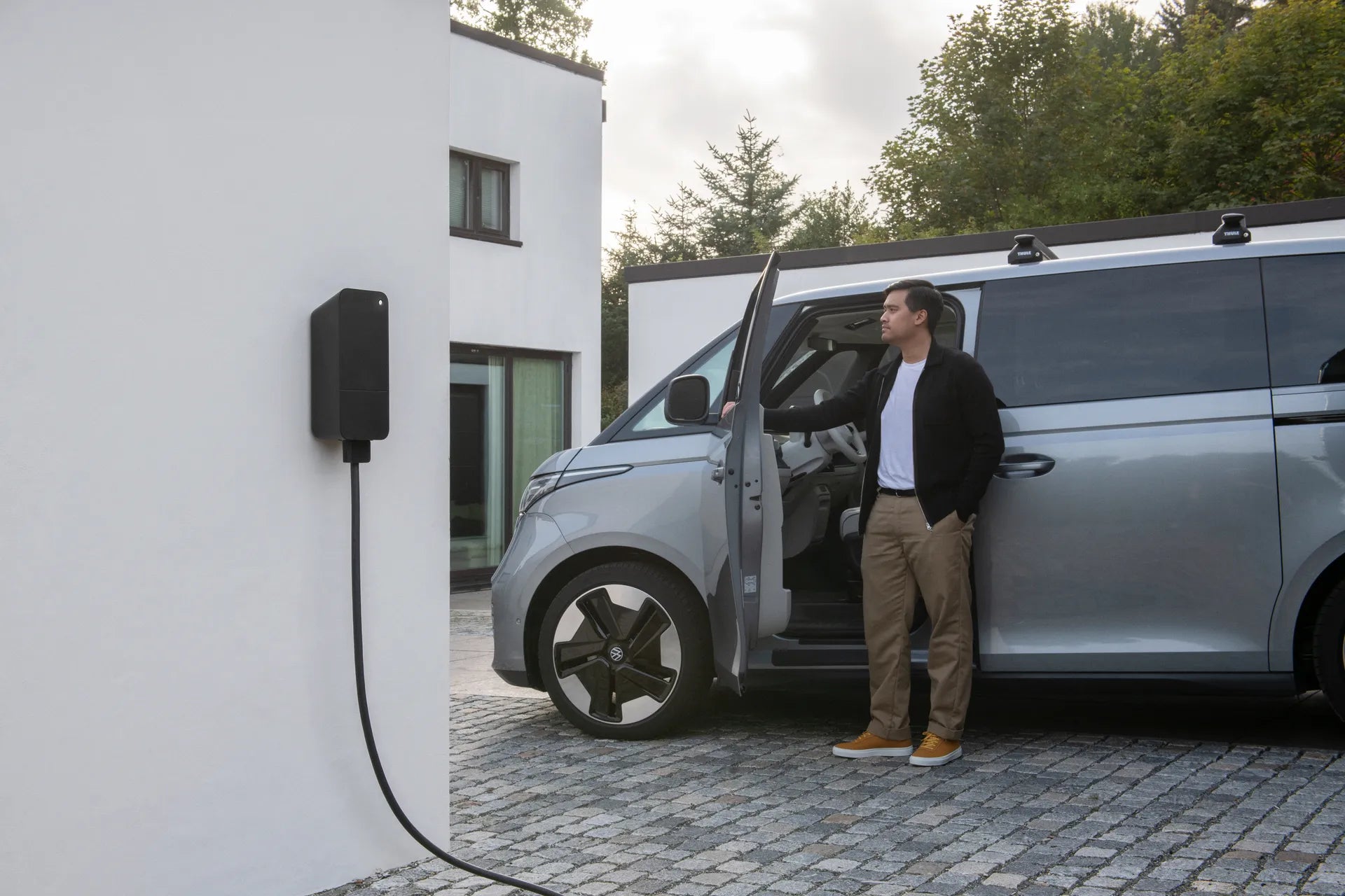 Amina S 32A EV·TÖLTŐ